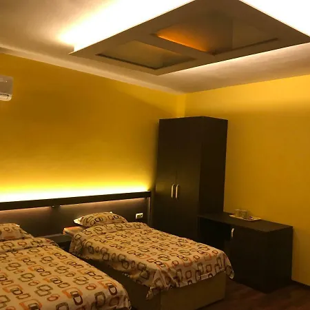 център * Πλέβεν